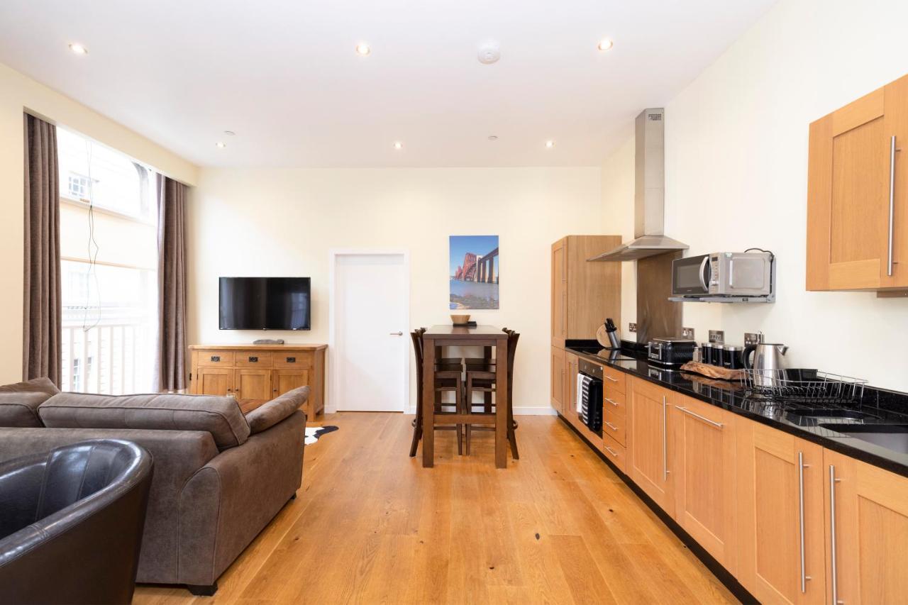 Joivy 1 Bed Flat In Old Town, Next To St Giles Cathedral Daire Edinburgh Dış mekan fotoğraf