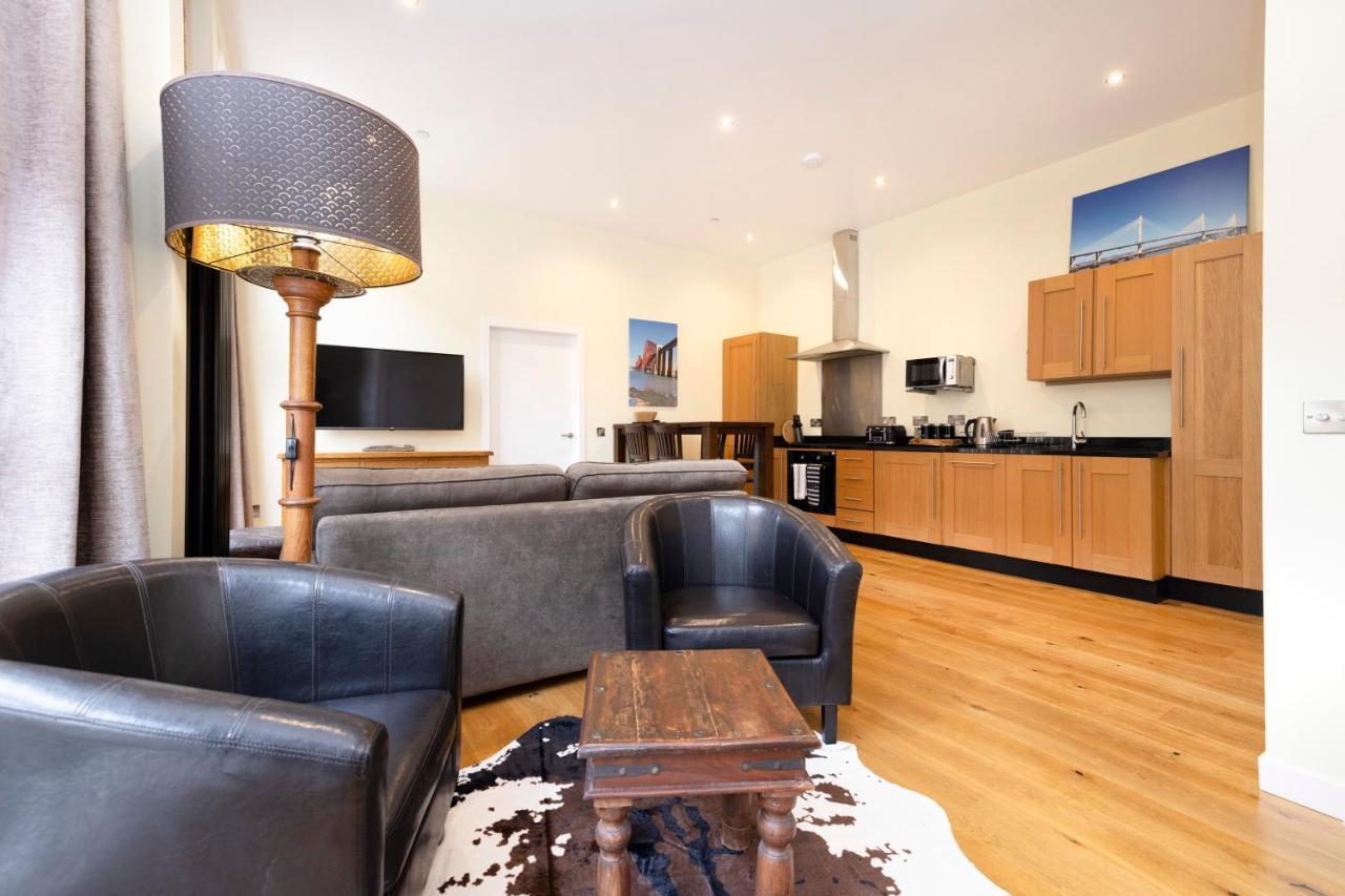 Joivy 1 Bed Flat In Old Town, Next To St Giles Cathedral Daire Edinburgh Dış mekan fotoğraf